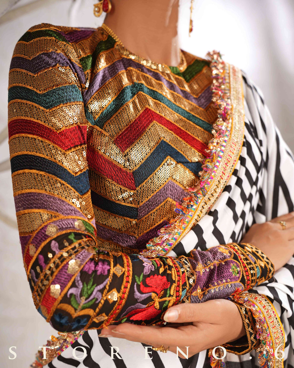 THE WIZARD'S SHOW SAREE