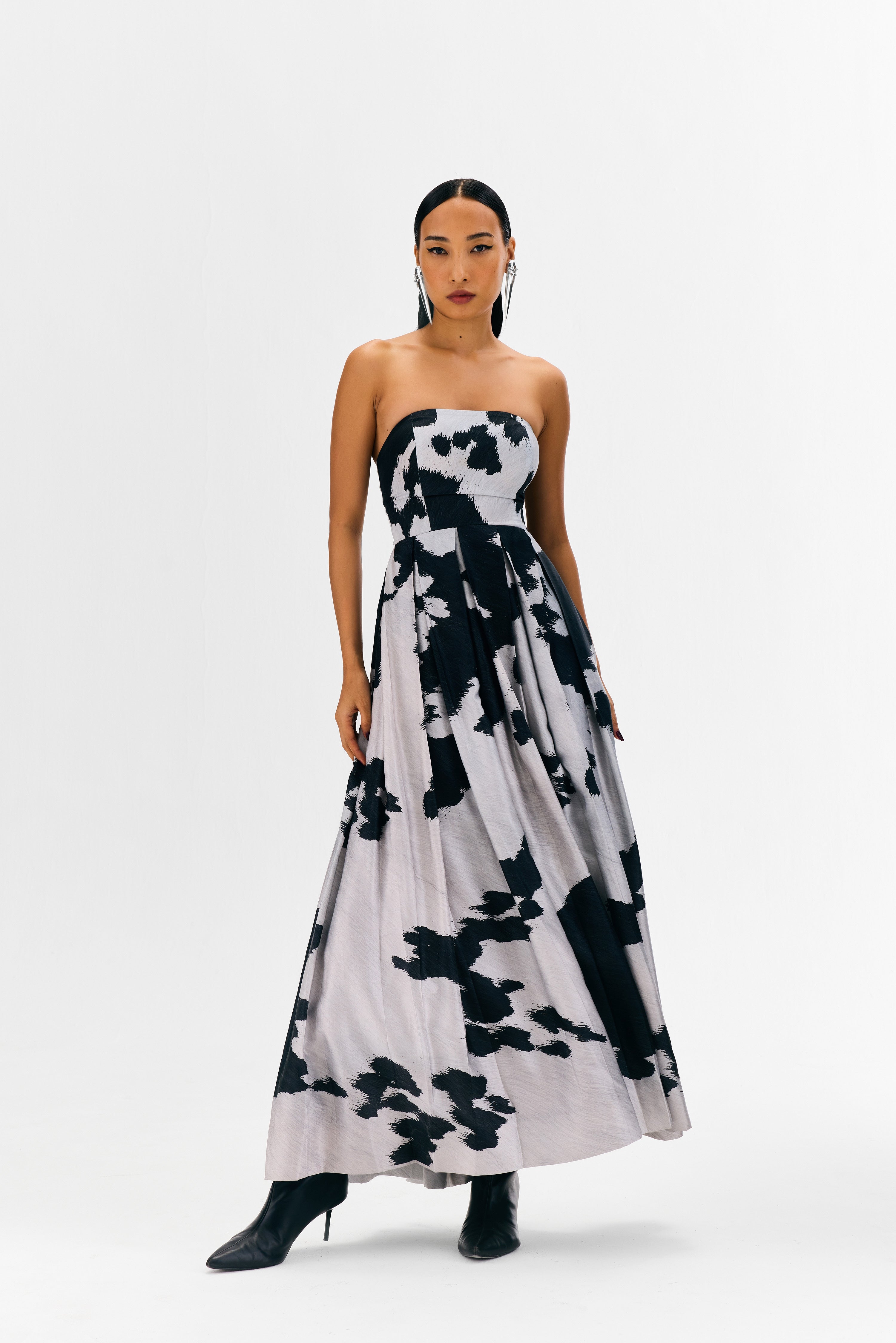 Alia Dress Black Ani Print