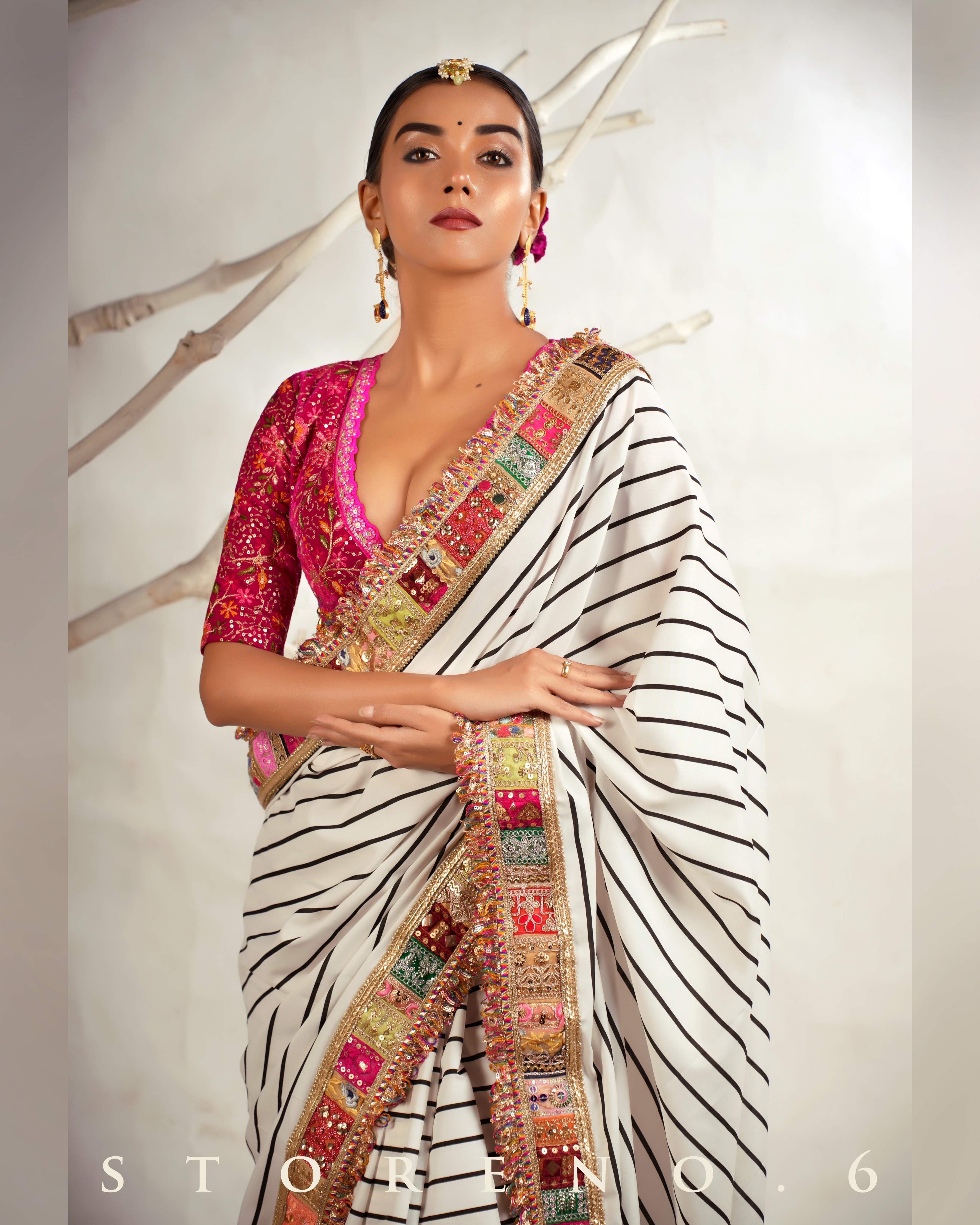 THE HYPNOTIC HUE SAREE