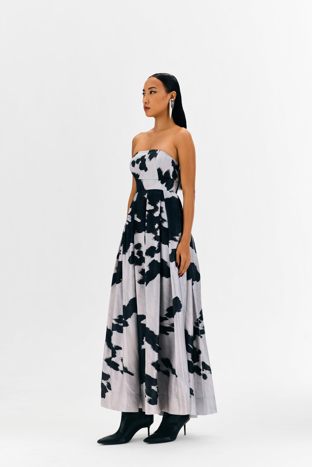 Alia Dress Black Ani Print