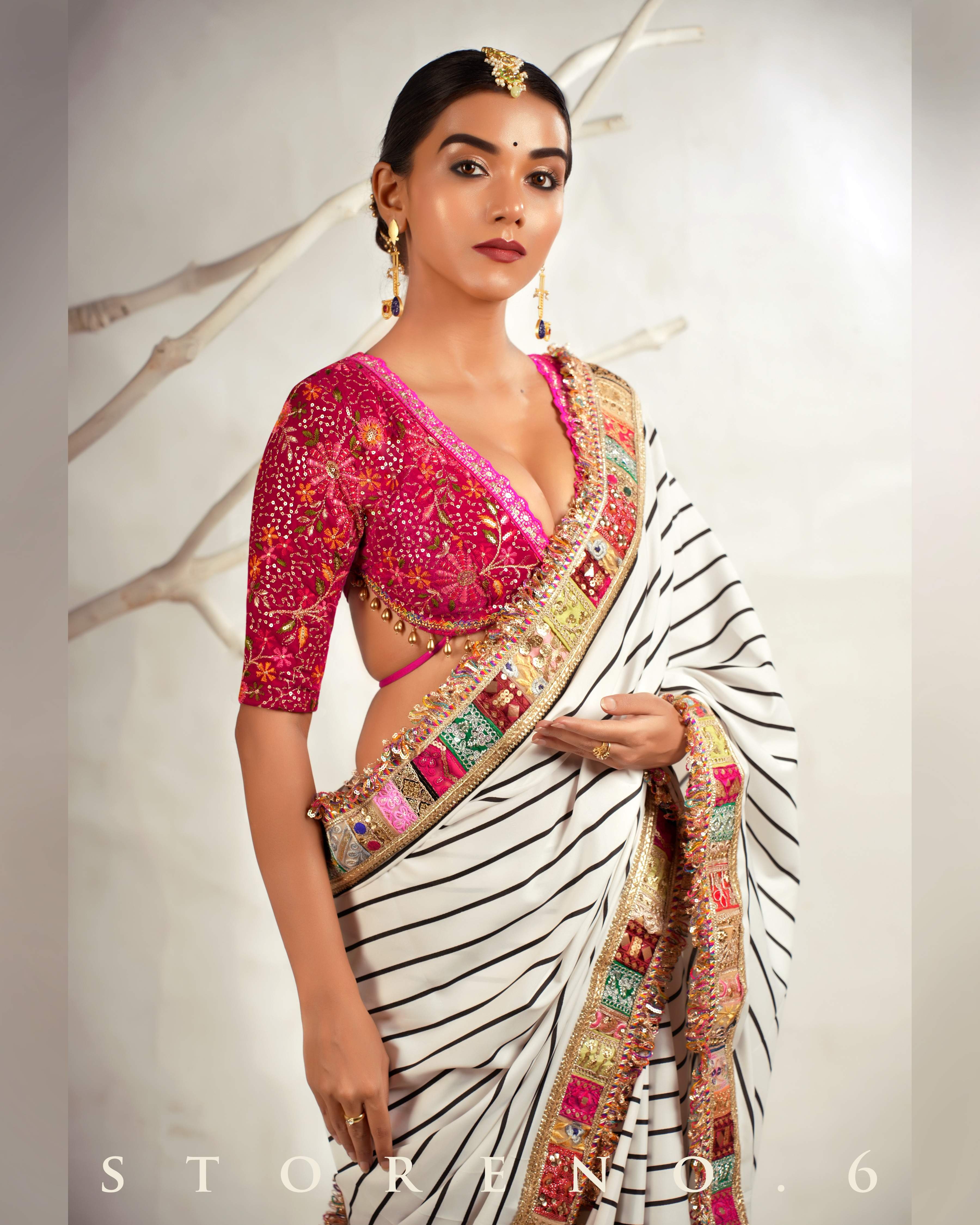 THE HYPNOTIC HUE SAREE