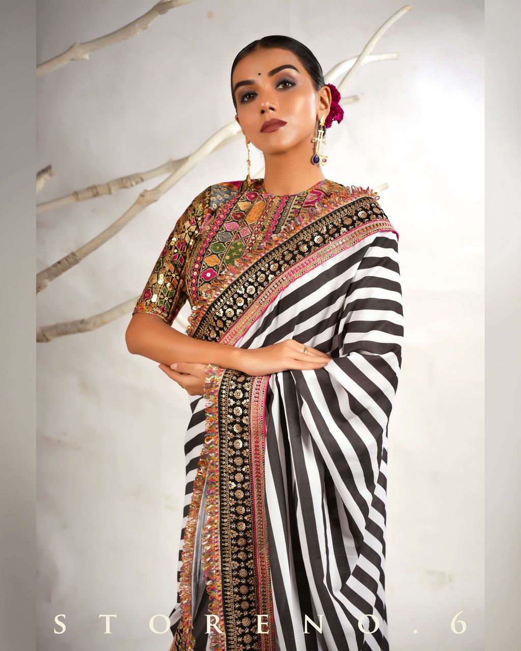 THE DIVINE STRIPE SHOW SAREE