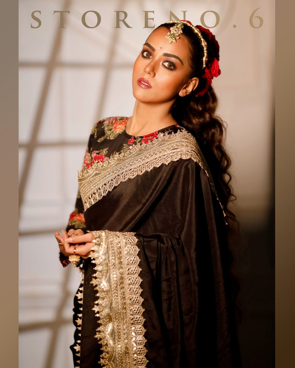 MAJESTIC MIDNIGHT READY-TO-WEAR SAREE