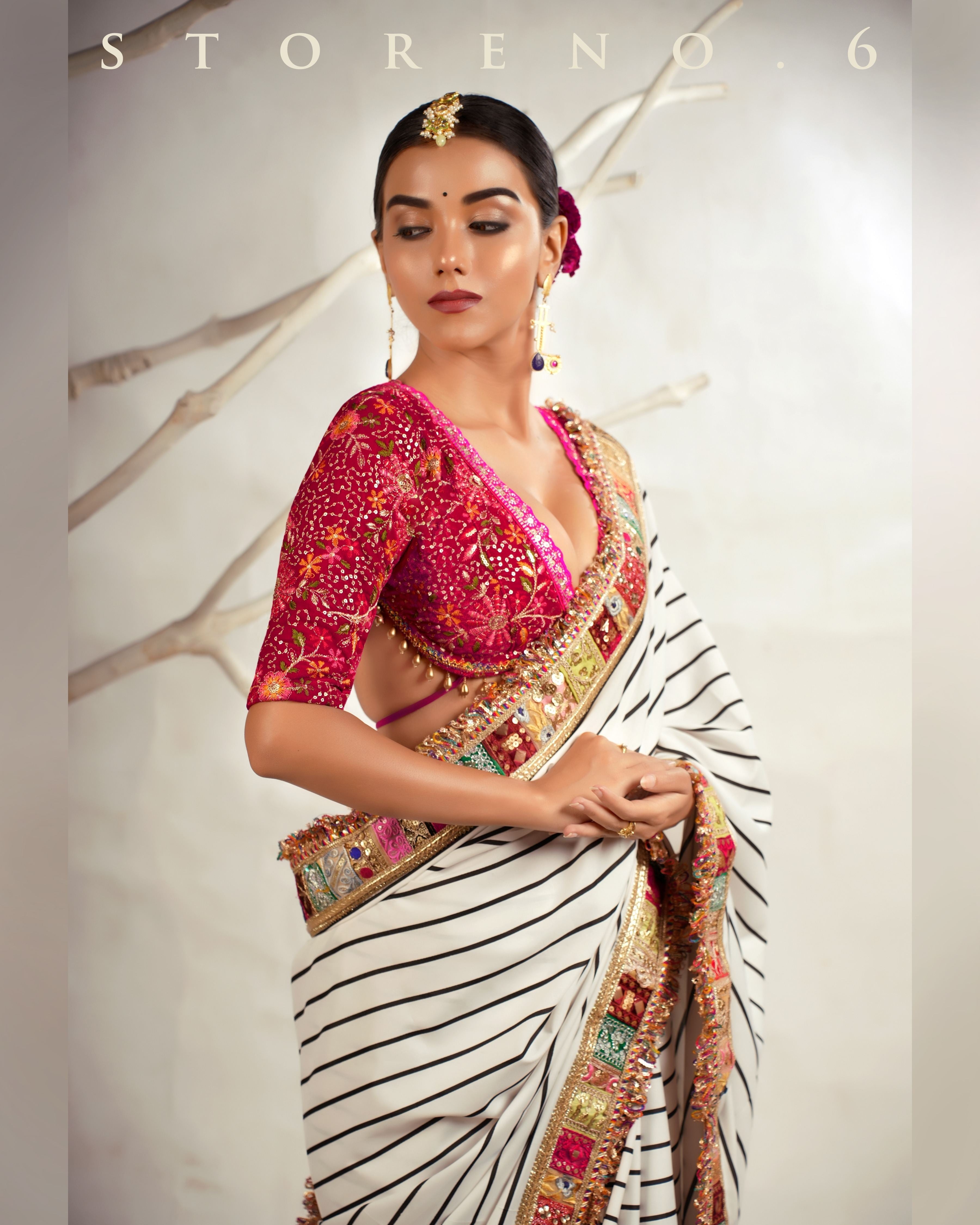 THE HYPNOTIC HUE SAREE