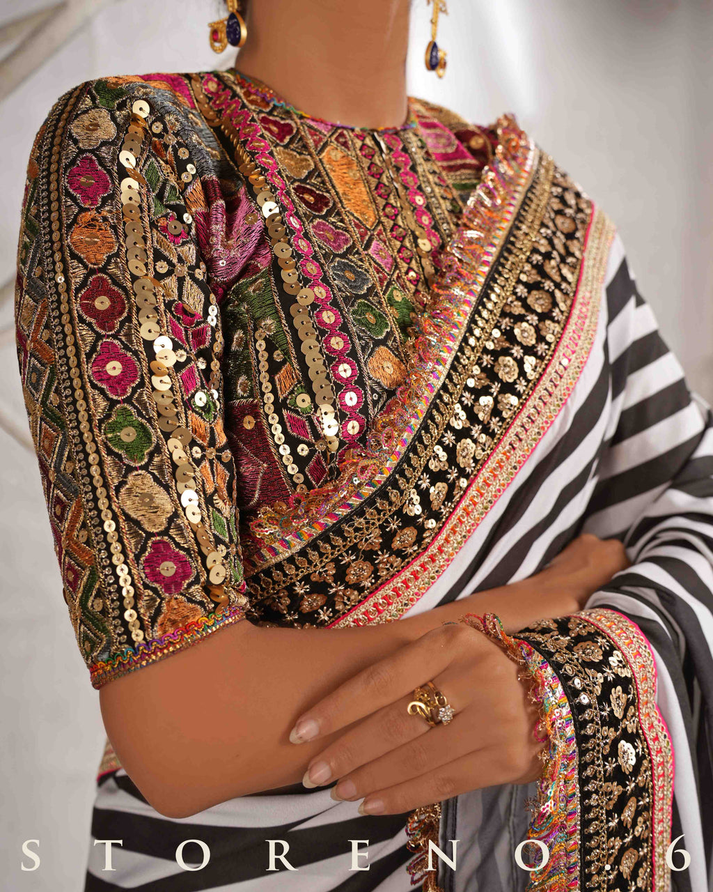 THE DIVINE STRIPE SHOW SAREE